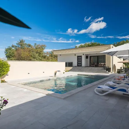 Lovely In With Wifi Apartment *