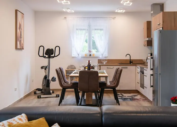 Apartment Lovely In With Wifi *